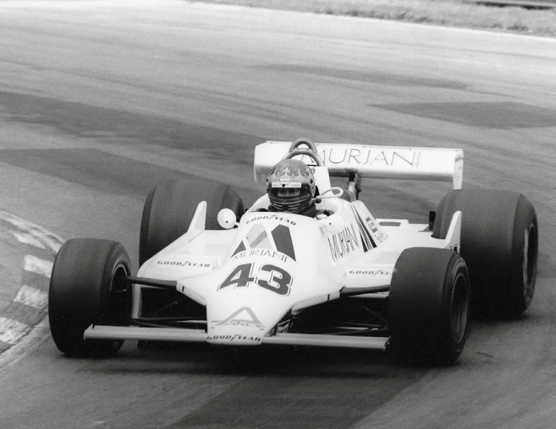 desire-wilson-curbs-historischer-motorsportmagazin-header
