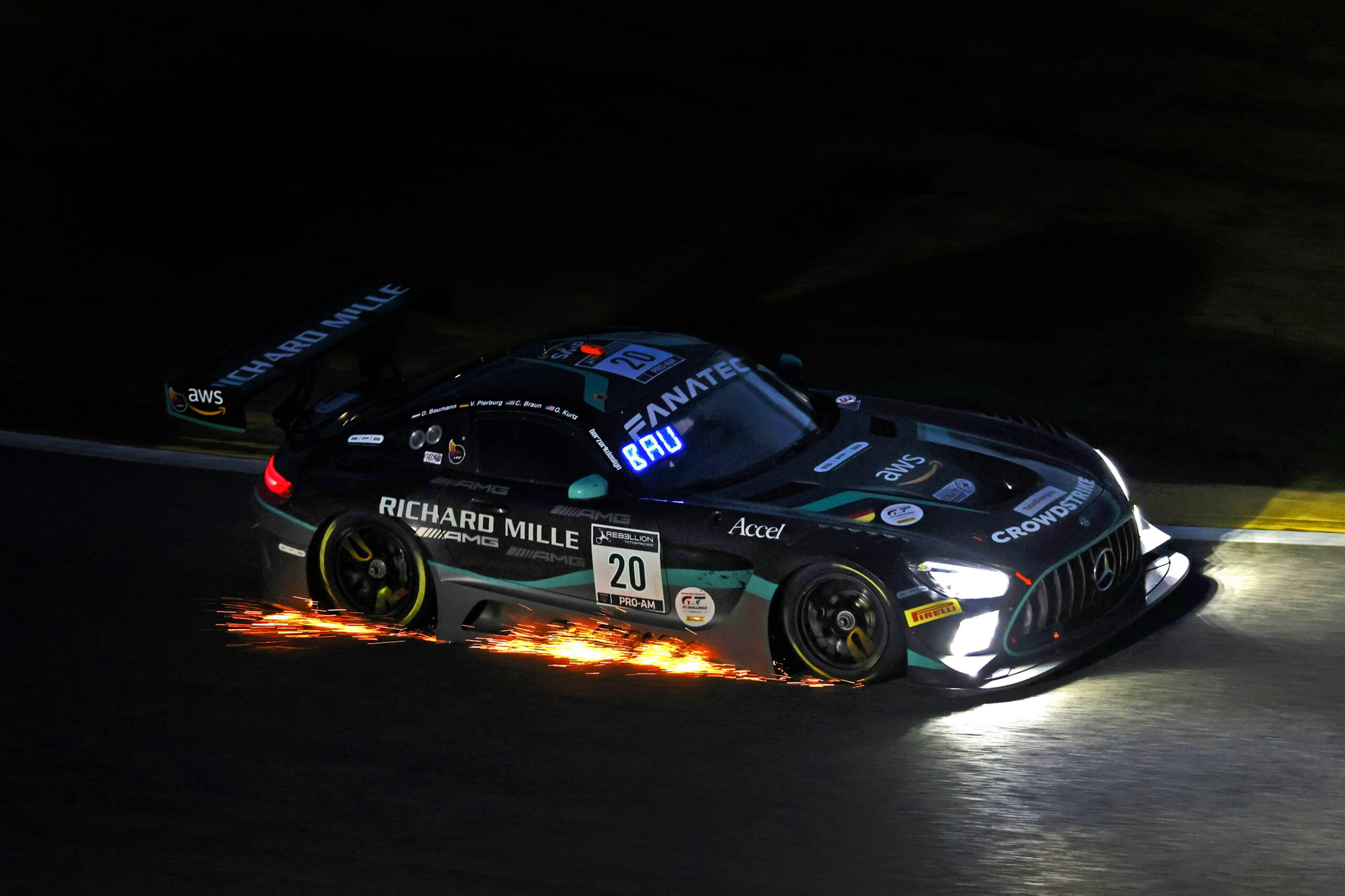 Shot von Manfred Muhr