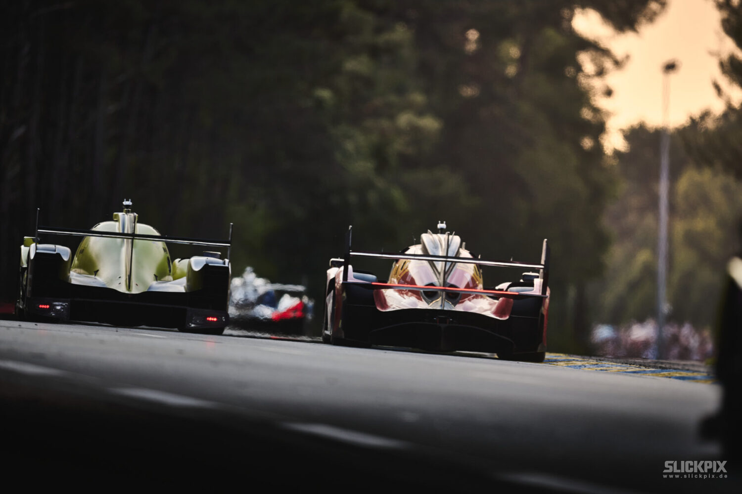 24h Le Mans 2026 – Die ersten 12 Stunden Bild 2