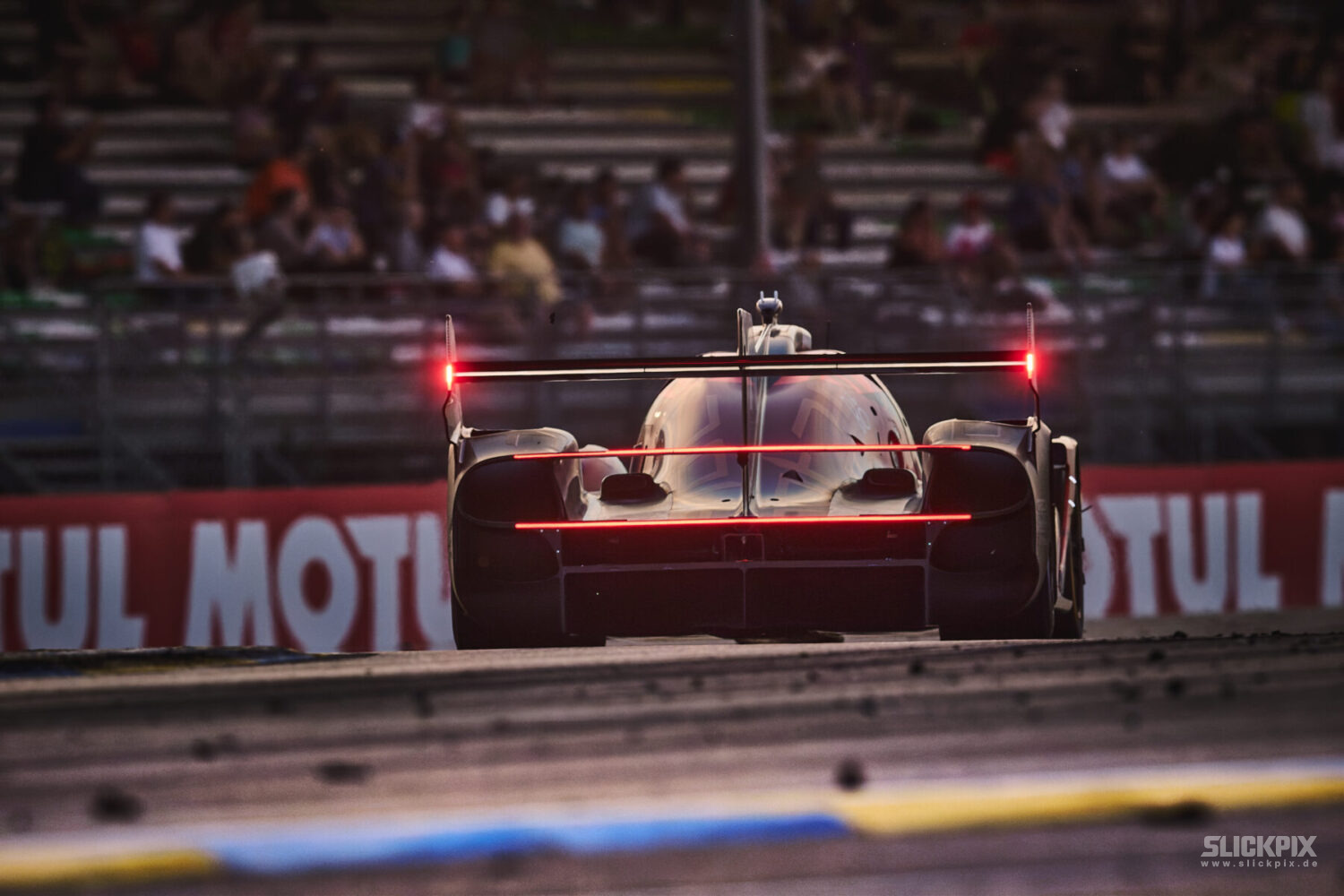 24h Le Mans 2026 – Die ersten 12 Stunden Bild 20